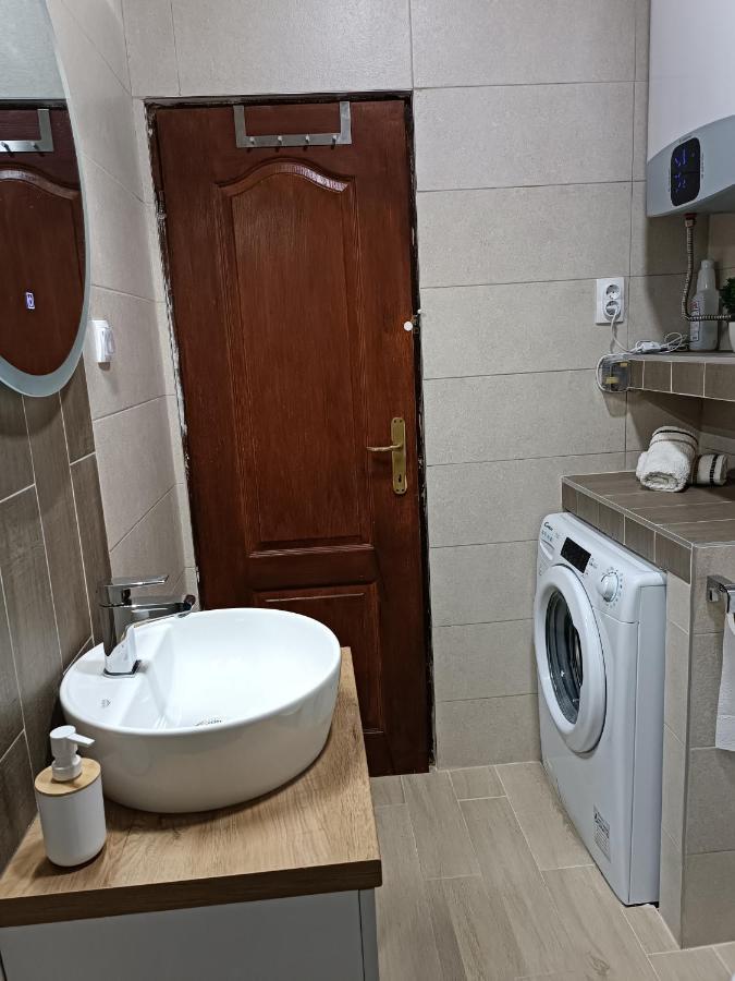 Guesthouse Bit Accommodation Kotor Exterior photo